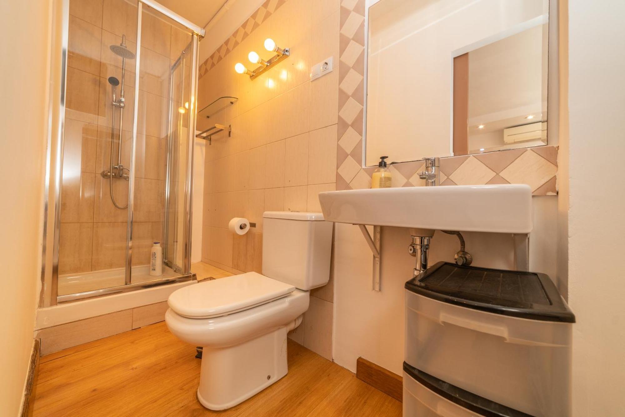Barcelona Apartment Near Park Guell 외부 사진